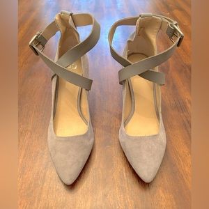 Joes grey strapped pump Size 8 1/2